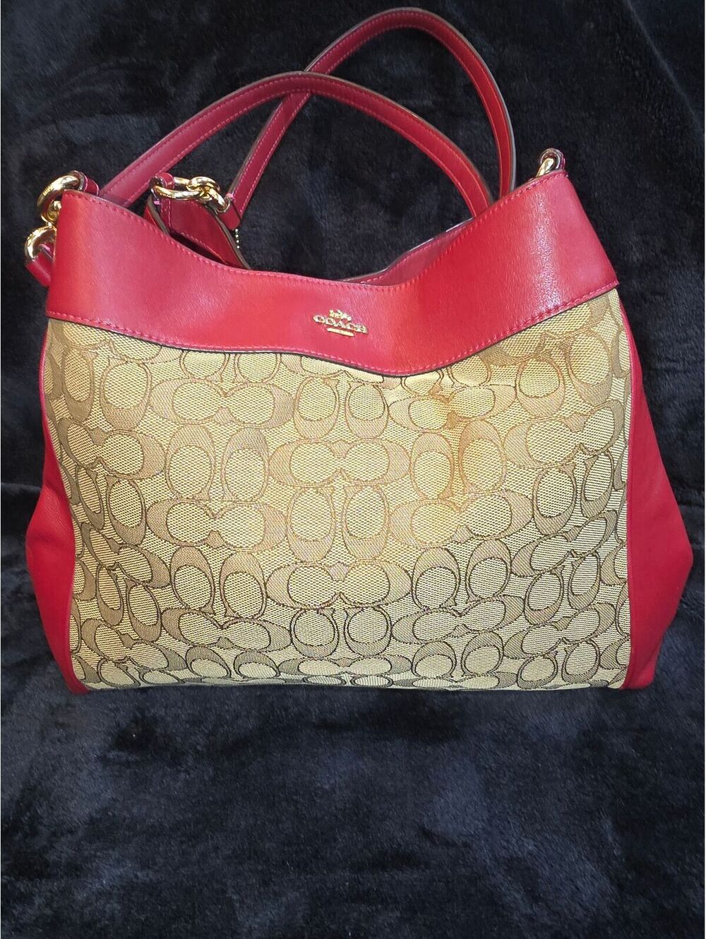 93. 2018 Coach Lexy Shoulder Bag in Khaki & Red